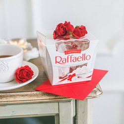 Raffaello en DisfrutaBox Mi hogar mi reino Raffaello en DisfrutaBox Mi hogar mi reino