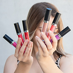 Ultra Shine Lip Gloss Thader TH Pharma en DisfrutaBox HOLI Ultra Shine Lip Gloss Thader TH Pharma en DisfrutaBox HOLI