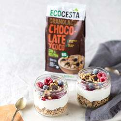 Granola con chocolate y coco Bio Ecocesta en DisfrutaBox Exquisiteces Granola con chocolate y coco Bio Ecocesta en DisfrutaBox Exquisiteces
